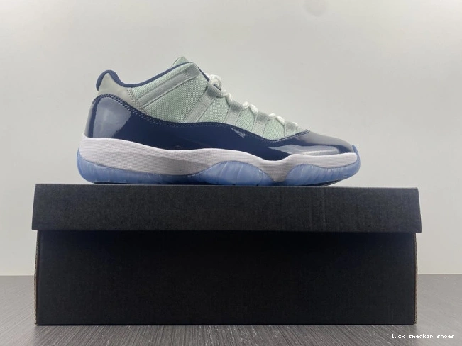 Cheap LUCY Georgetown Jordan Air 11 528895-007 Low Retro 0712